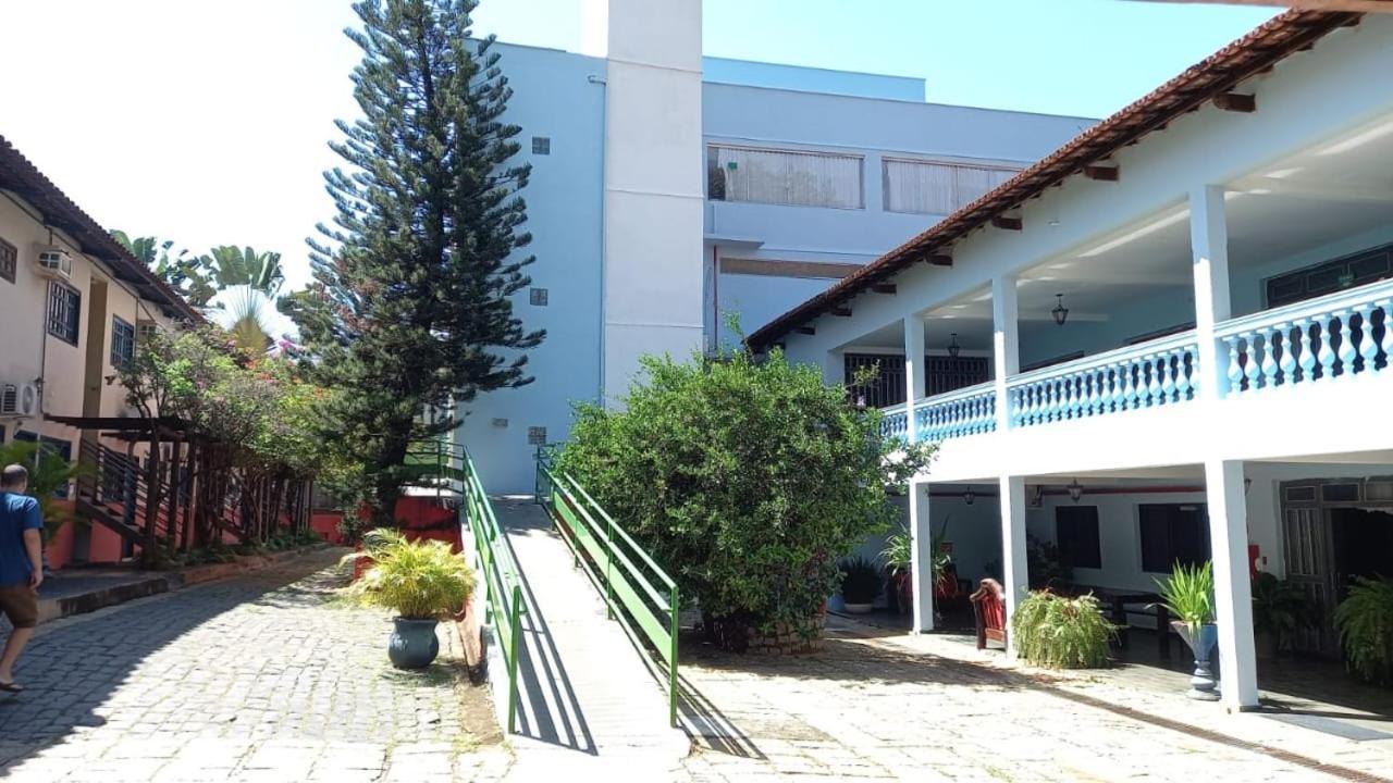 Cr Hotel Bueno - Antigo Hotel Serras De Goyaz Goiânia Esterno foto The school's main building
