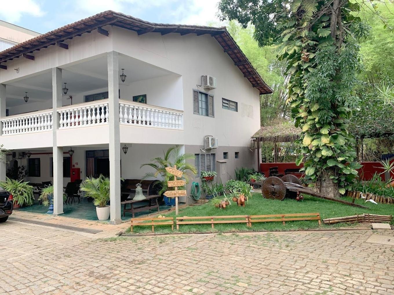 Cr Hotel Bueno - Antigo Hotel Serras De Goyaz Goiânia Esterno foto The house of the writer